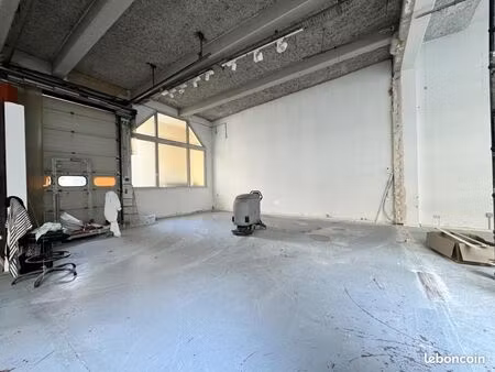 local bureaux 519 m²