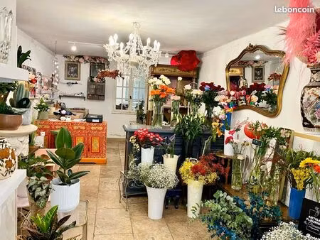 locale commercial avec studio