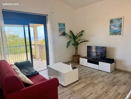 à louer – t2 avec vue mer  piscine & accès lagon à pied