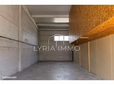 local 120 m² le muy