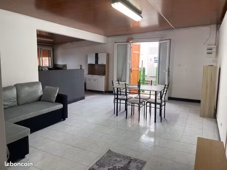 loue t3 meublé à trois bassins les hauts