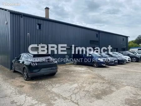 local d'activite 125 m² quetigny