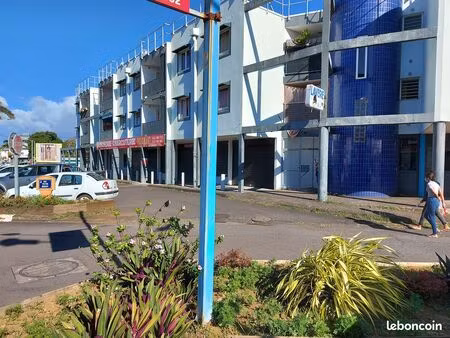 ? local commercial à louer – au centre ville desaint‑benoît