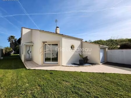 maison 6 pièces 163 m²
