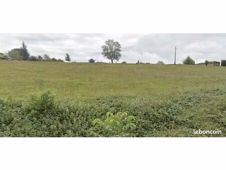 terrain 6 054 m² monplaisant