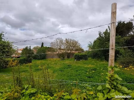 terrain 2 000 m² tonnay charente