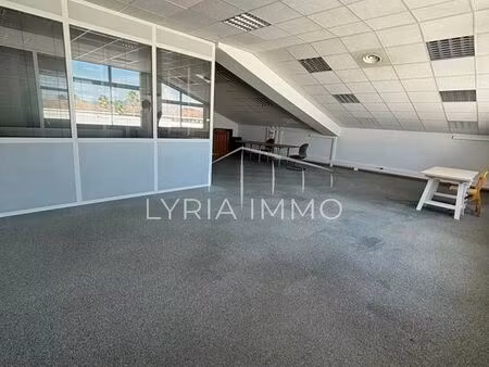 bureaux 100 m² puget-sur-argens