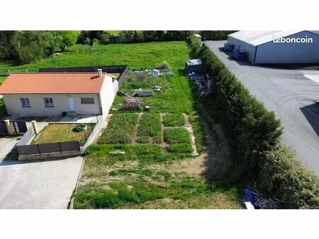 terrain 849 m² saint-donat-sur-l'herbasse