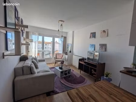 location mai/ juin/ juillet