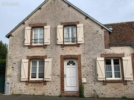 maison 4 pièces 74 m²
