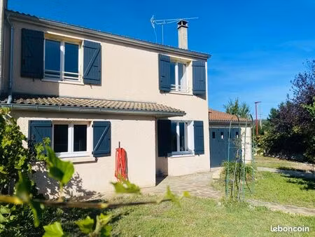 maison familiale 4 chambres 122m2 avec piscine