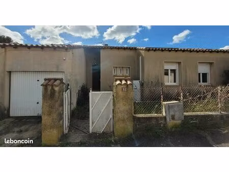 saint-laurent-des -arbres  maison individuelle  5 pièces  215 000