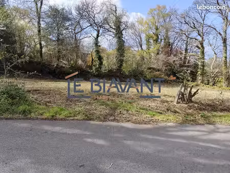 terrain 1 043 m² rosporden