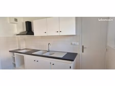 location f3 secteur frejus