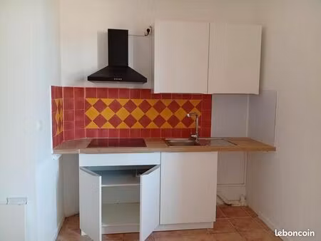 studio 1 pièce 22 m²