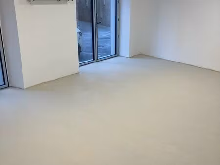 local commercial  bureau 50 m2 anduze