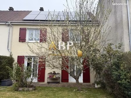 maison 4 pièces 96 m²