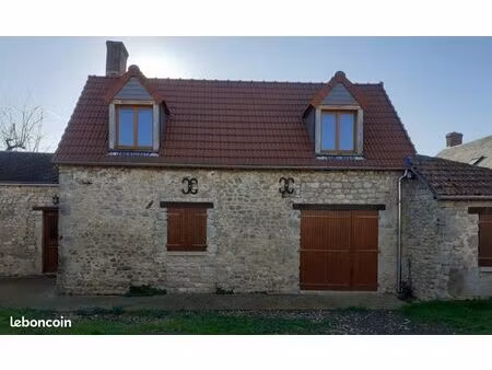 propriété avec maison  grande grange et plus de 1000m2 de terrain  près de paris