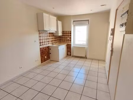 appartement t2 de 31m2 au 1er étage