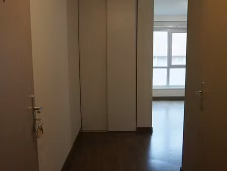 studio 1 pièce 25 m²