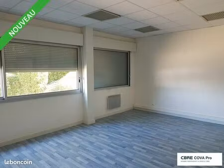 bureau 201 m²