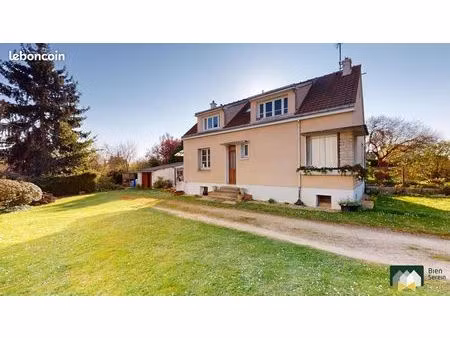 maison 5 pièces 93 m²