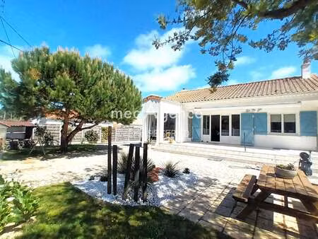 vente maison à notre-dame-de-monts (85690) : à vendre / 114m² notre-dame-de-monts