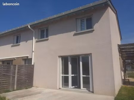 maison 4 pièces 74 m²