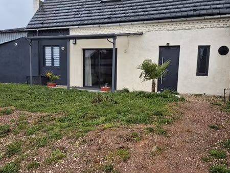 maison avec 2 chambres et jardin