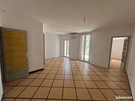 appartement 3 pièces 69 m²