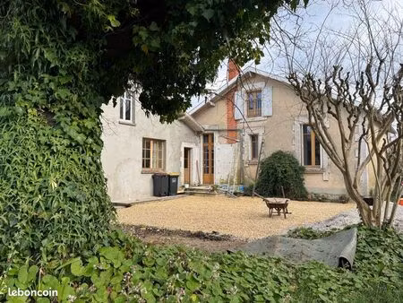 maison de charme rénovée – 4 chambres – jardin clos et arboré - secteur calme – possibilit