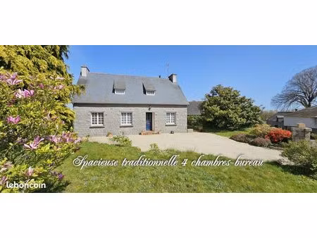 maison individuelle 160 m² avec grande dépendance en pierre 100m²