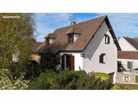 maison 6 pièces 120 m²