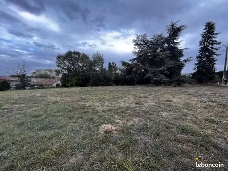 terrain 980 m² segoufielle