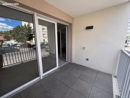 appartement 2 pièces 52 m²