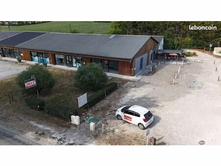 local commercial 104 m² + terrasse/jardin 150 m² – à lectoure (32700) 125 000 – vente dire