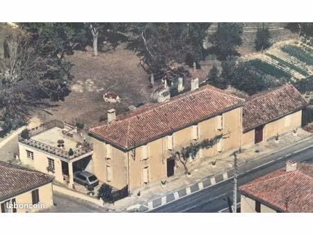 maison en pierre t4 avec jardin arboré et garage