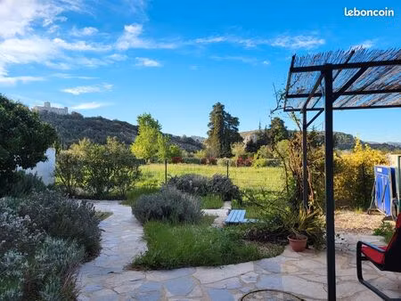 charmante maison ancienne avec jardin