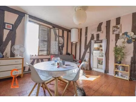 immeuble de 12 appartements – auxerre – au cœur du quartier historique – proche cathédrale