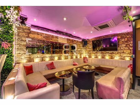 murs de boutique - 124 4m2 - saint mandé