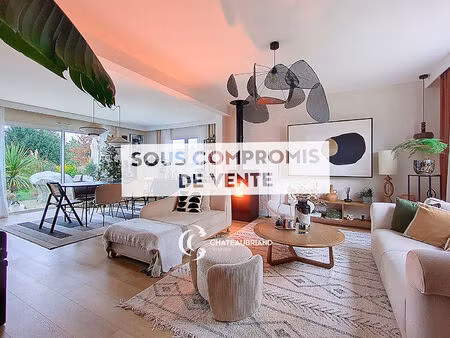 à vendre - maison indépendante récente (2021)  décorée avec goût  proche de toutes commodi