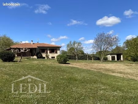 villa 4 pièces 101 m²