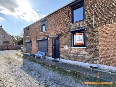 maison 4 façades avec fort potentiel à vendre à goutroux.