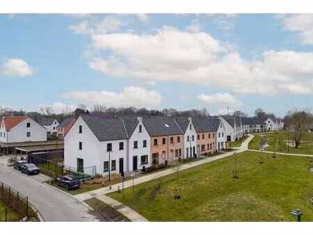 stijlvolle nieuwbouwwoning (excl. 21% btw) in een rustige...