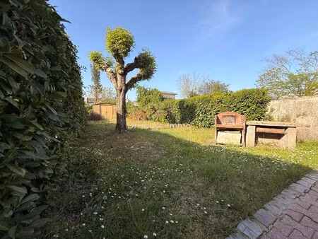 maison mitoyenne a rénover fort potentiel