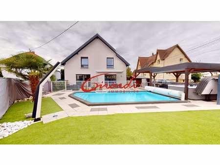 soultz  maison de 170 m2  4 chambres  piscine  sur 4a50