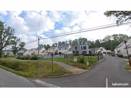 terrain 356 m² bourg des comptes