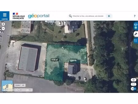 terrain à bâtir proche hippodrome