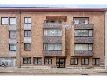 appartement 1 chambre prêt à emménager dans le centre de lou