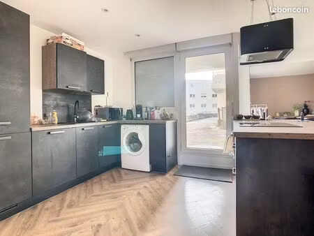 appartement - 3 chambres - kerfeunteun